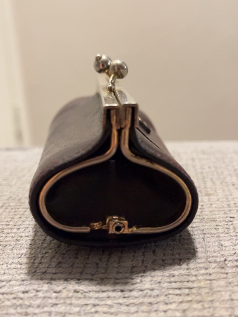 Vintage Etienne Aigner Leather Kisslock Coin Purse Made in Italy - Picture 10 of 11